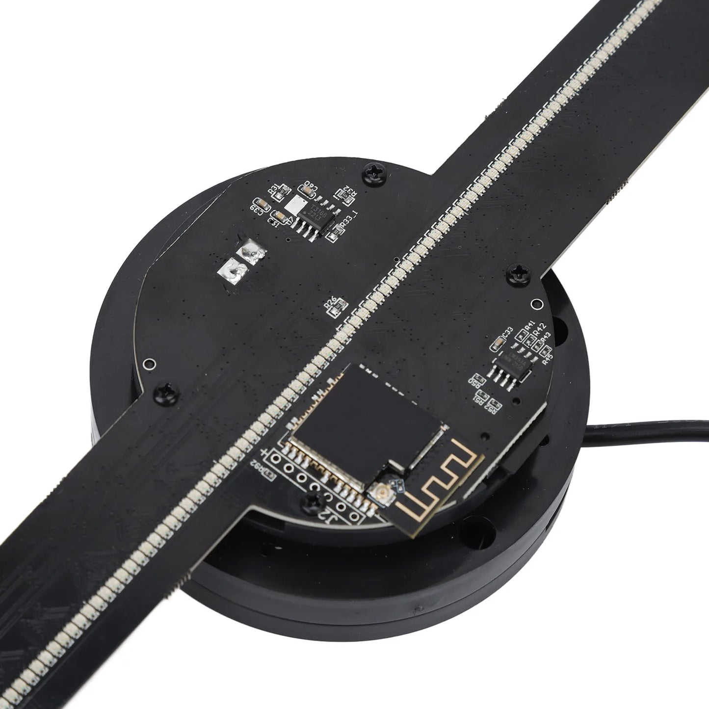 3D-hologramski ventilator z 224 LED-lučmi