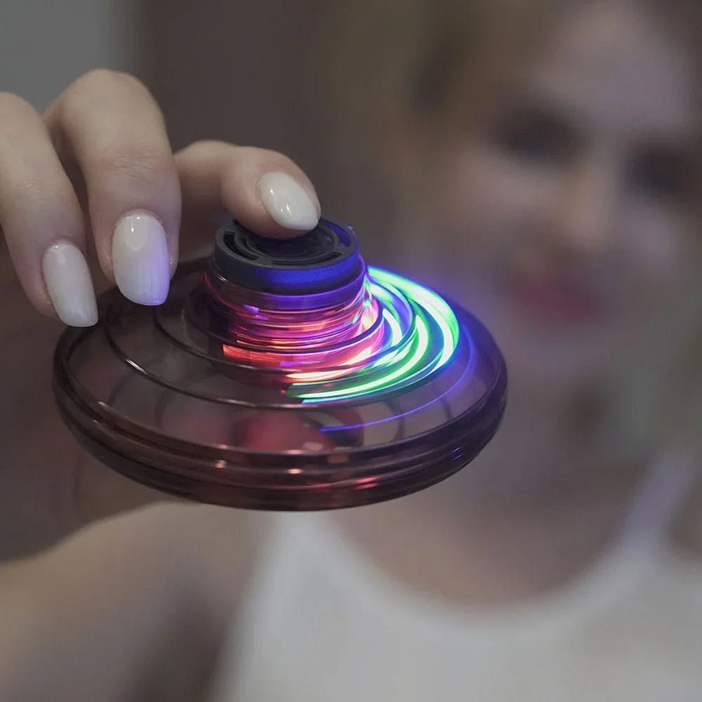 Čarobni leteči dron UFO leteči spiner